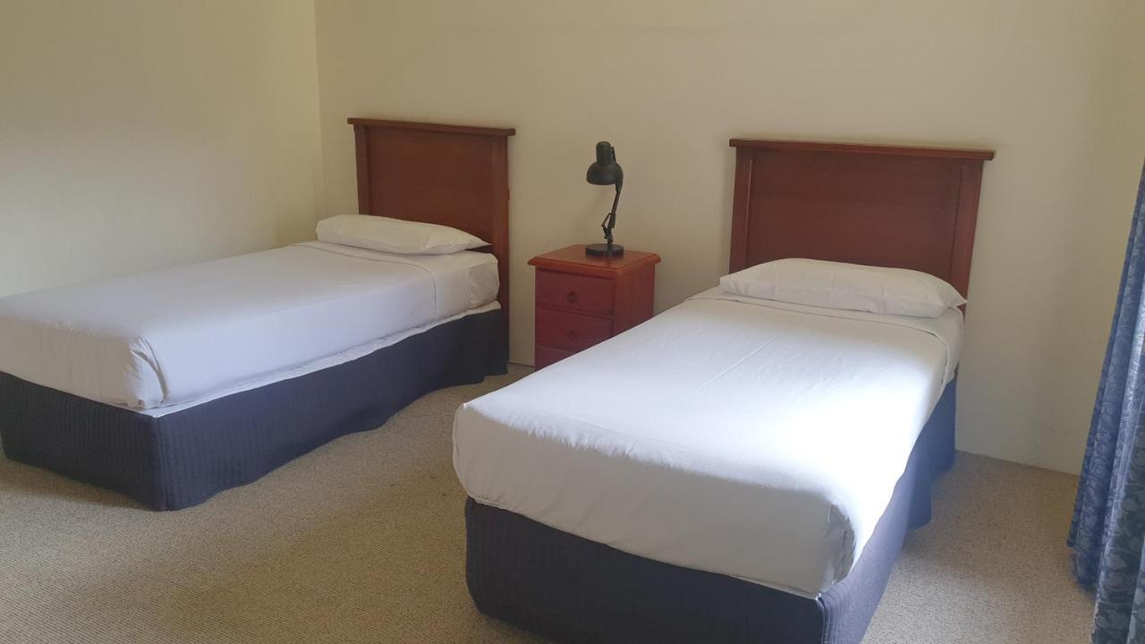 Hotel Cavalier Wantirna South Esterno foto