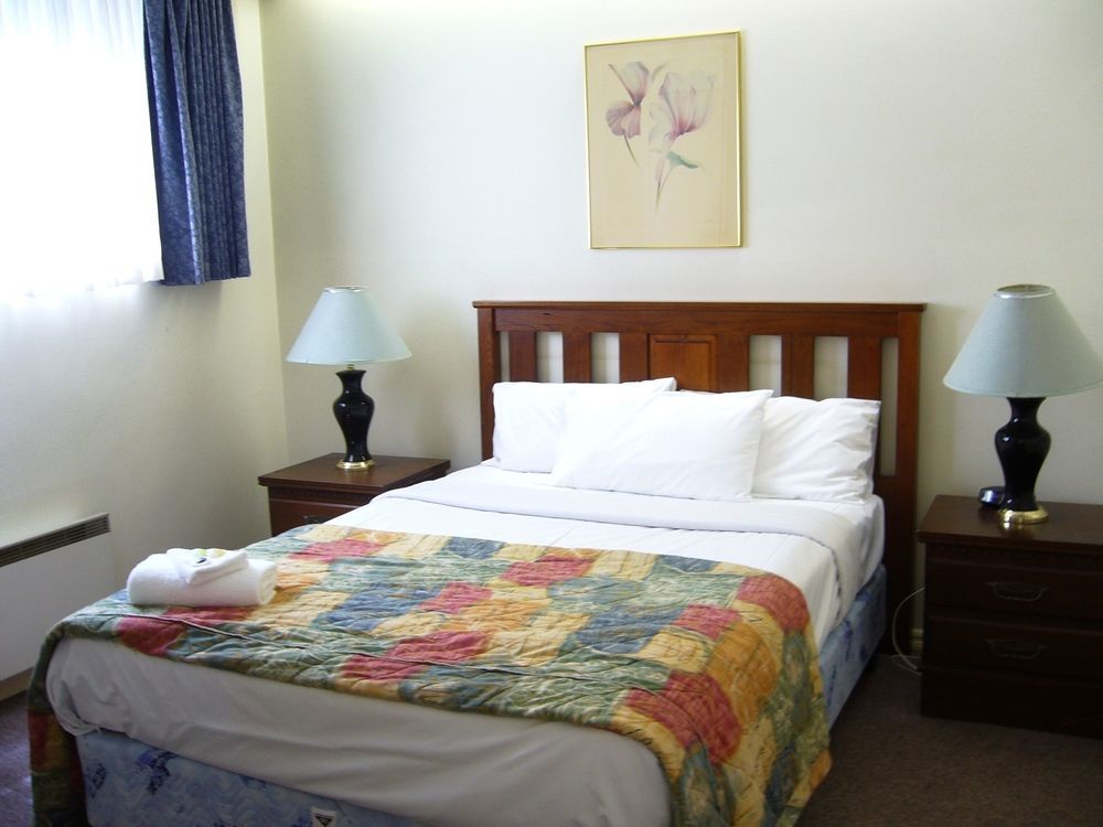 Hotel Cavalier Wantirna South Esterno foto