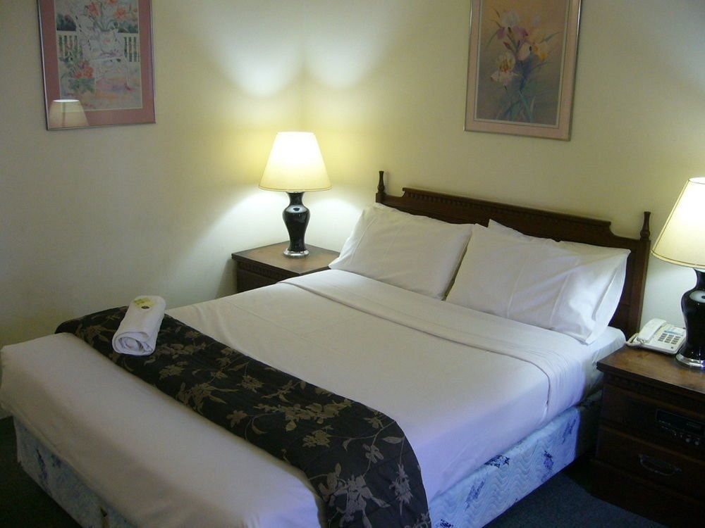 Hotel Cavalier Wantirna South Esterno foto
