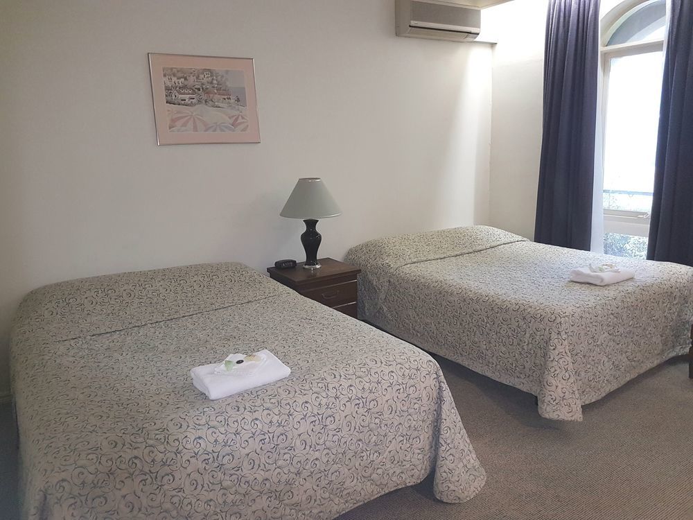 Hotel Cavalier Wantirna South Esterno foto