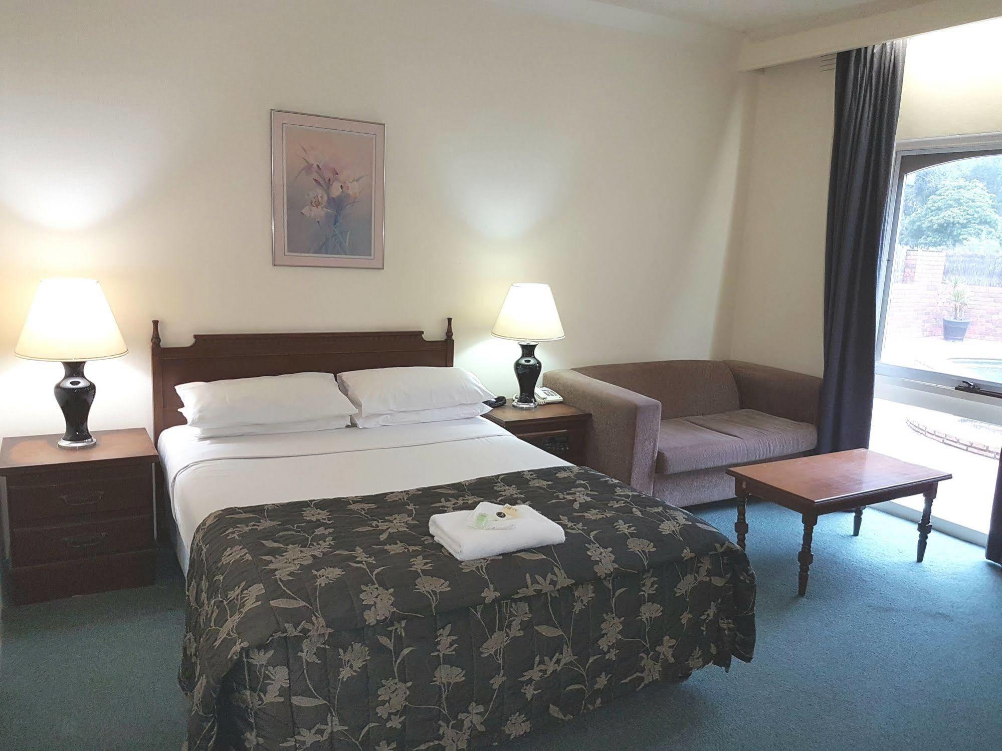 Hotel Cavalier Wantirna South Esterno foto