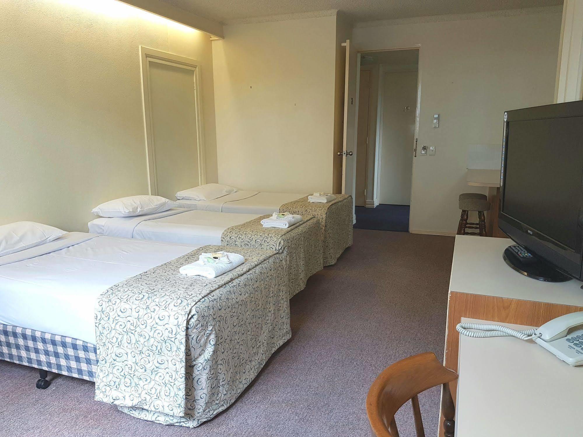 Hotel Cavalier Wantirna South Esterno foto